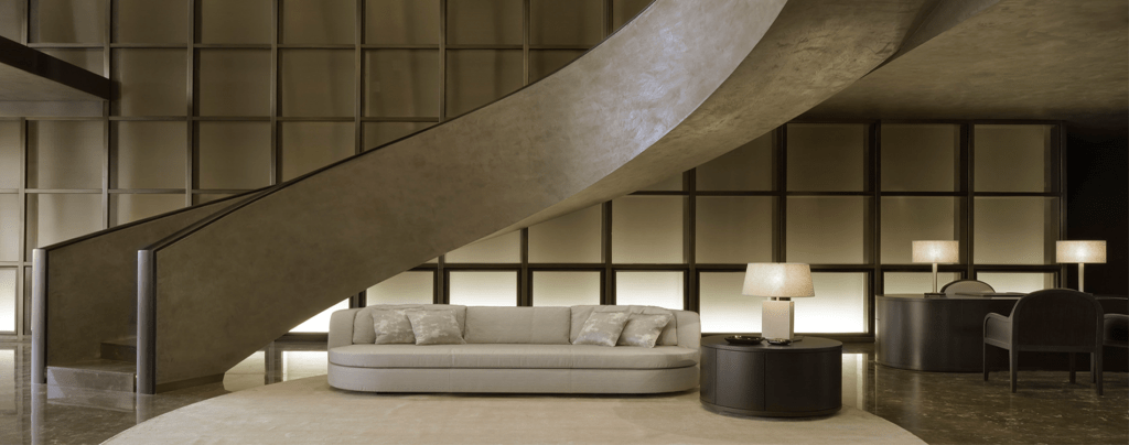 Escalera Armani The Luxury Trends