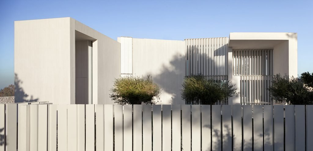 Fachada Delantera Casa Sardinera The Luxury Trends