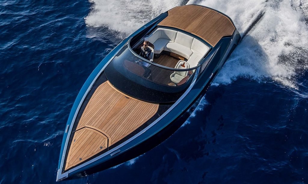 Theluxurytrends_Aston_martin_yate