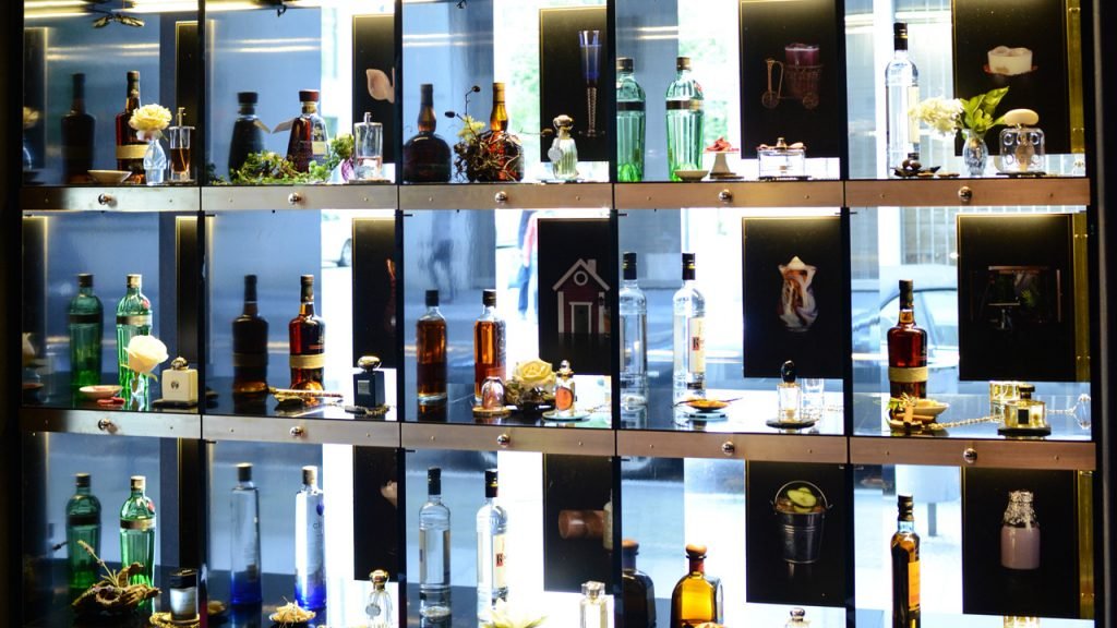 Berlin-Fragances-Bar-Ritz-Carlton-The-Luxury-Trends