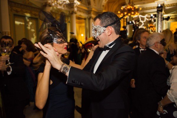 Baile-Mascara-Liceo-LuxurySpain