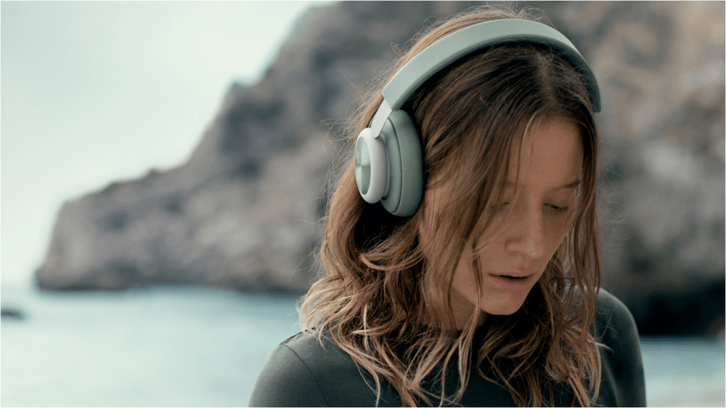 Bang&Olufsen-auriculares-SS18-TheLuxuryTrends