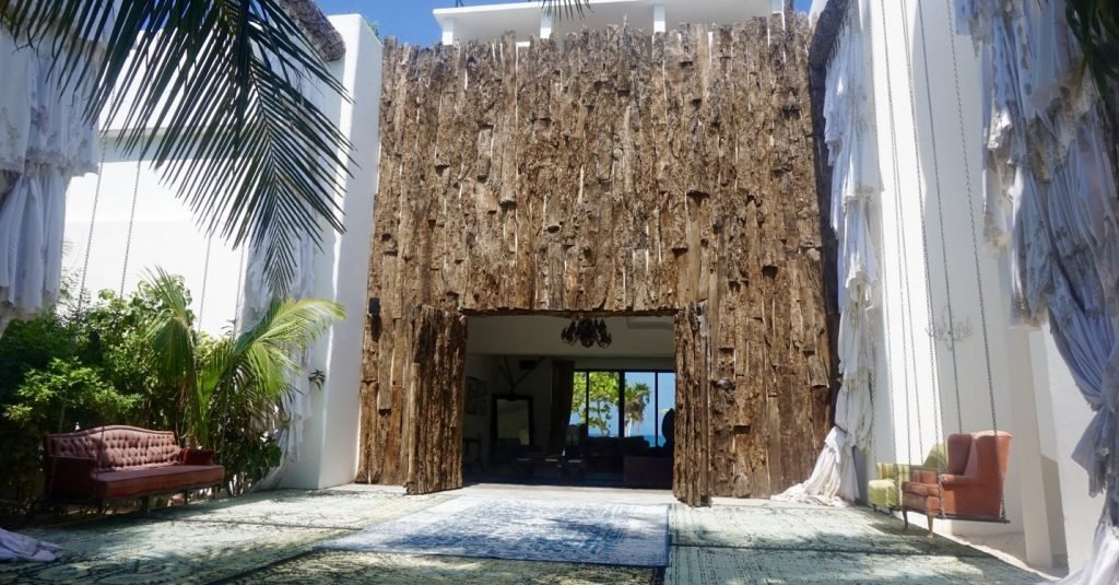 Casa-Malca-mansion-Pablo-Escobar-TheLuxuryTrends