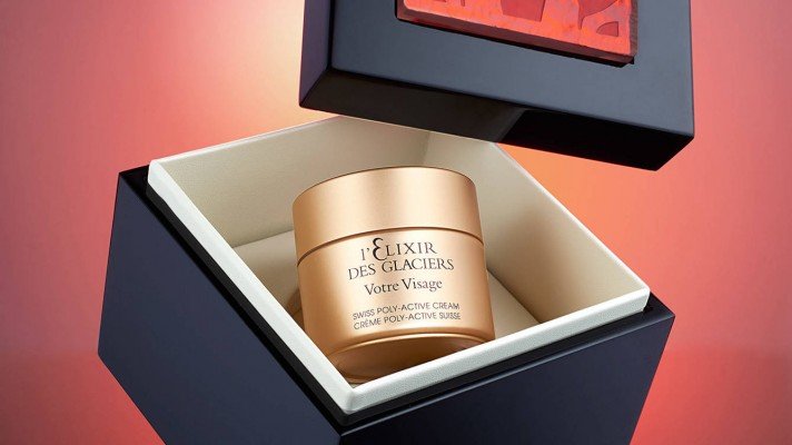 Valmont-l-elixir-des-glaciers-red-dragon-TheLuxuryTrends