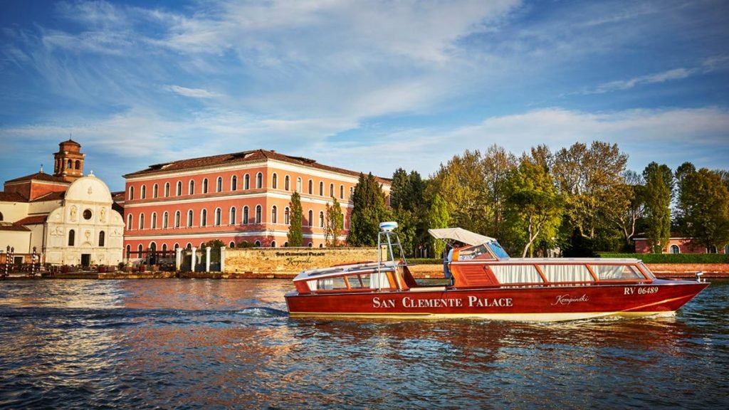 San-Clemente-Palace-Kempinski-Venecia-TheLuxuryTrends