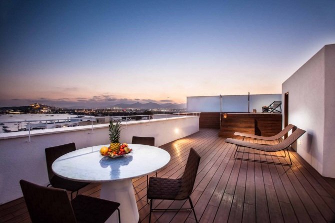 OD-Talamnaca-suite-terraza-TheLuxuryTrends