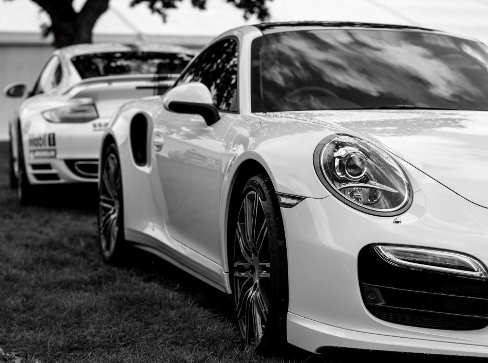 iLuxury-alquiler-coches-lujo-TheLuxuryTrends