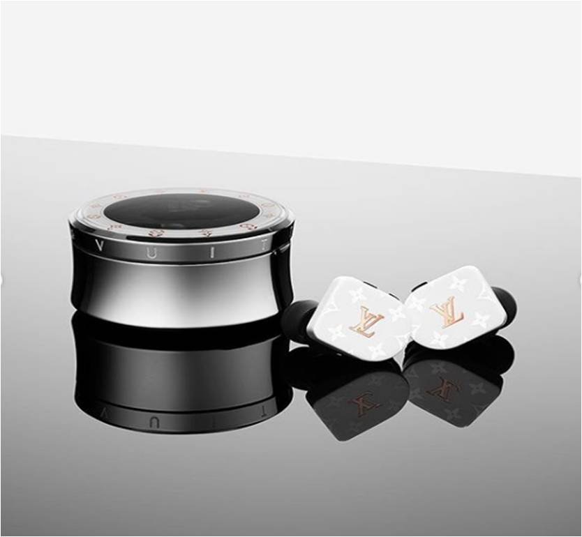 Louis-Vuitton-Master-and-Dynamic-airpods-TheLuxuryTrends
