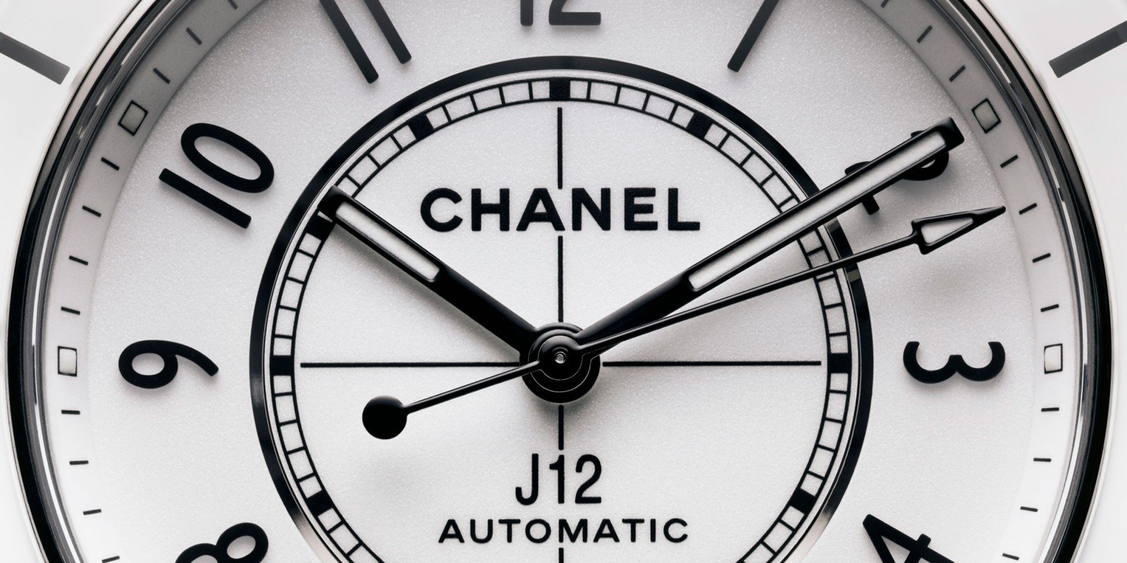 Chanel-J12TheLuxuryTrends